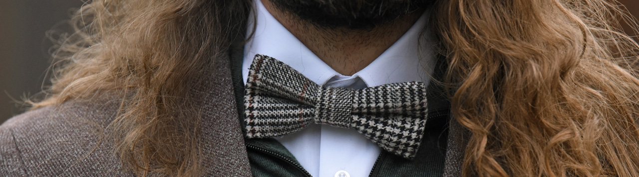 Bow ties striped