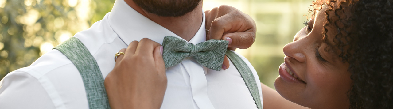Bow ties turquoise